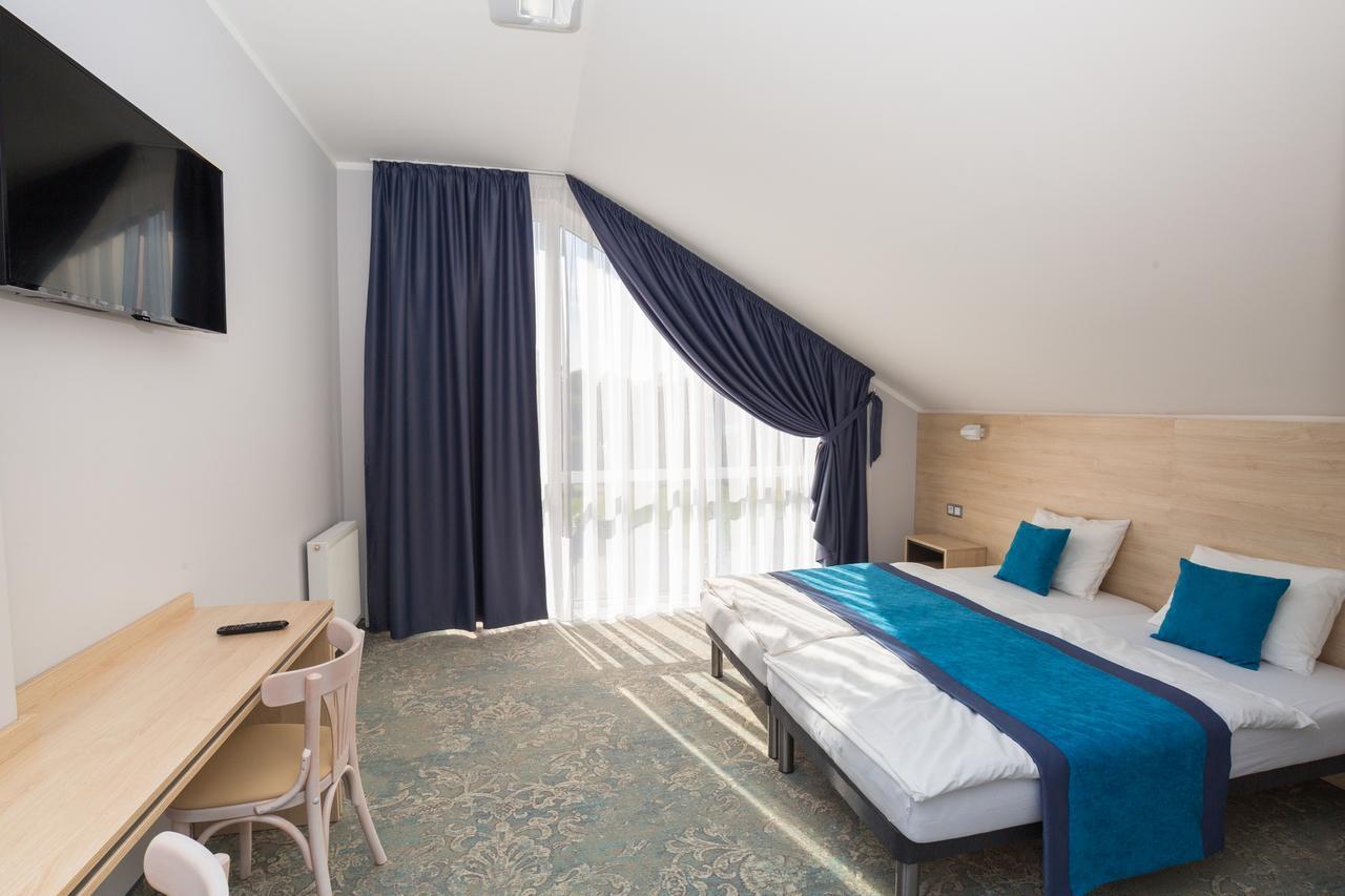 Hotel Vela Tczew Exteriör bild